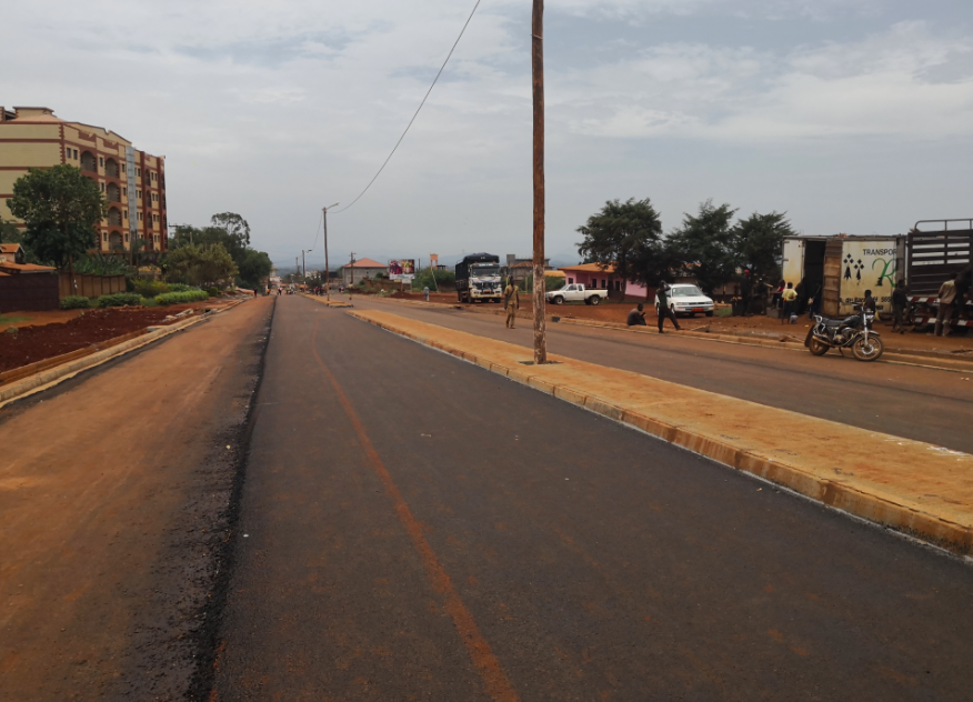 EcomnewsAfrique's tweet photo. #Mauritanie : Le gouvernement va construire une nouvelle route pour 11 millions $. Longue de 26 km, elle reliera la localité de Nebaghiya à la route de l’Espoir. https://t.co/sZd8Ug5vDJ https://t.co/O34DNQqzQa