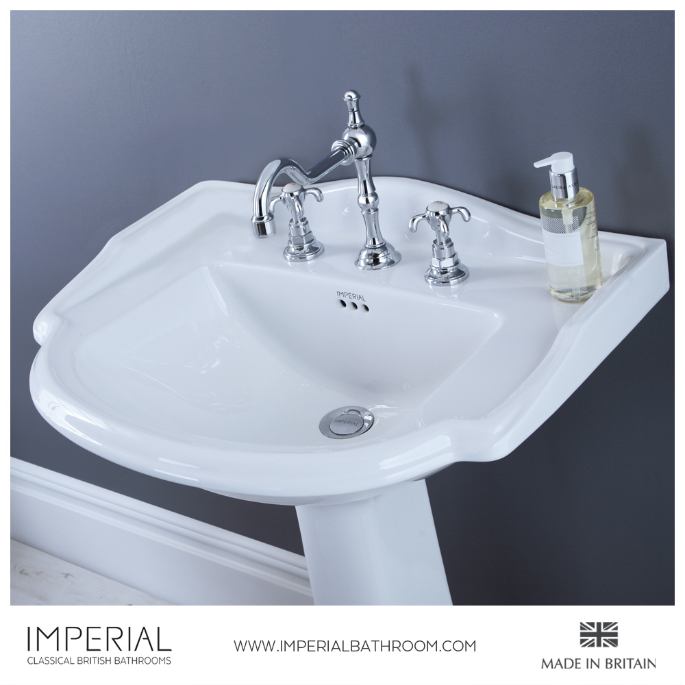 ImpBath's tweet photo. Drift ceramic ware by Imperial a truly classically inspired design with an elegant raised upstand and gently contoured lines.
#sanitaryware #bathroomidea #bathroomdesign #homedecor #style #handmade #handmadeceramiware #design #StillMadeInBrit #luxury #imperialbathrooms https://t.co/EYpl7DJ0lL
