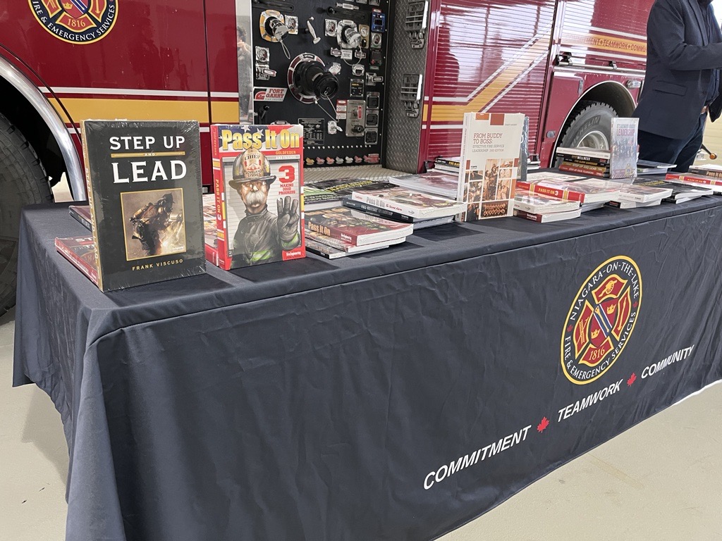 The Town is excited to announce Enbridge Gas is helping @NOTLfiredept purchase firefighting training materials through Safe Community Project Assist. Thank you @enbridgegas, #NOTL's Fire Department is fortunate to have been selected for program! 🚒
 
#ENBfuelingfutures