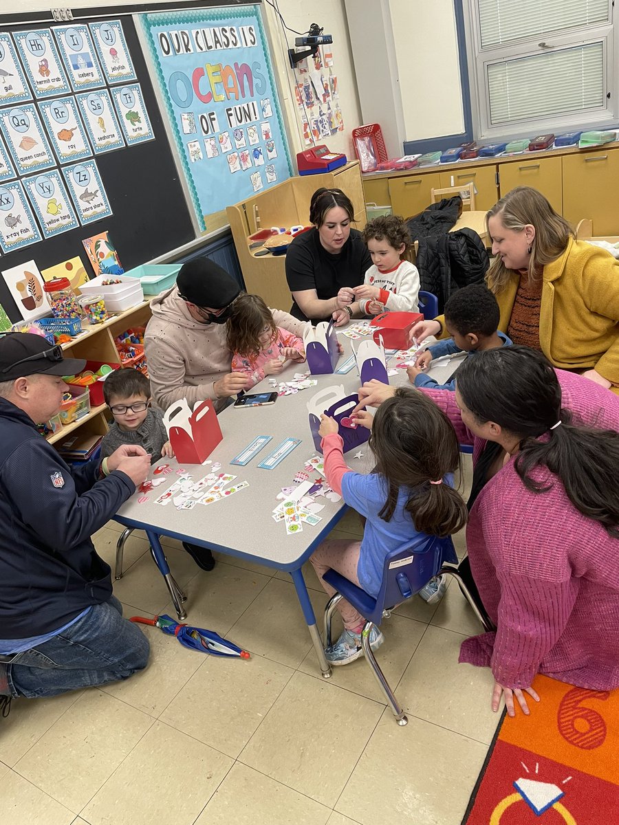 This week we had our grownups come in and watch what we do ! #giosguppies #sharpsharks #preschoolpenguins