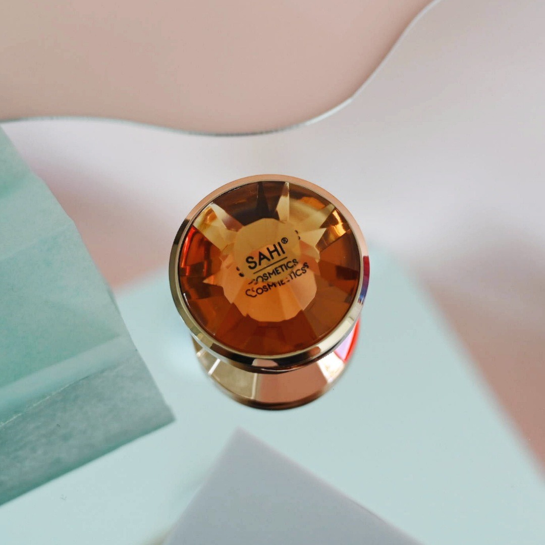 SAHI Cosmetics tweet media