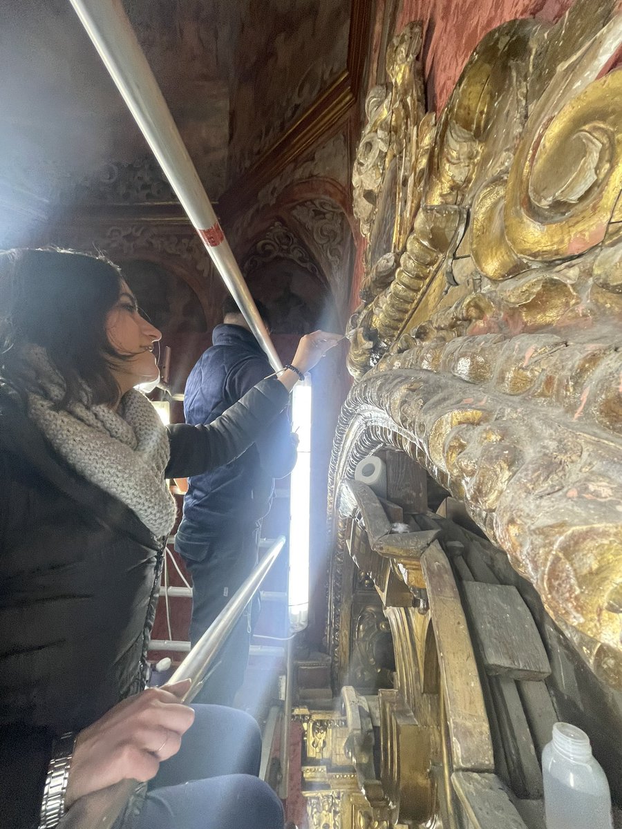 Carlospenjor's tweet photo. Feliz día del Conservador-Restaurador! Qué suerte contar con estos magníficos profesionales a mi lado! @asociacion_acre @secretaria.andalucia #diainternacionaldelrestauradorconservador #conservation #restauration #art #heritaje https://t.co/c44mRbEVjx