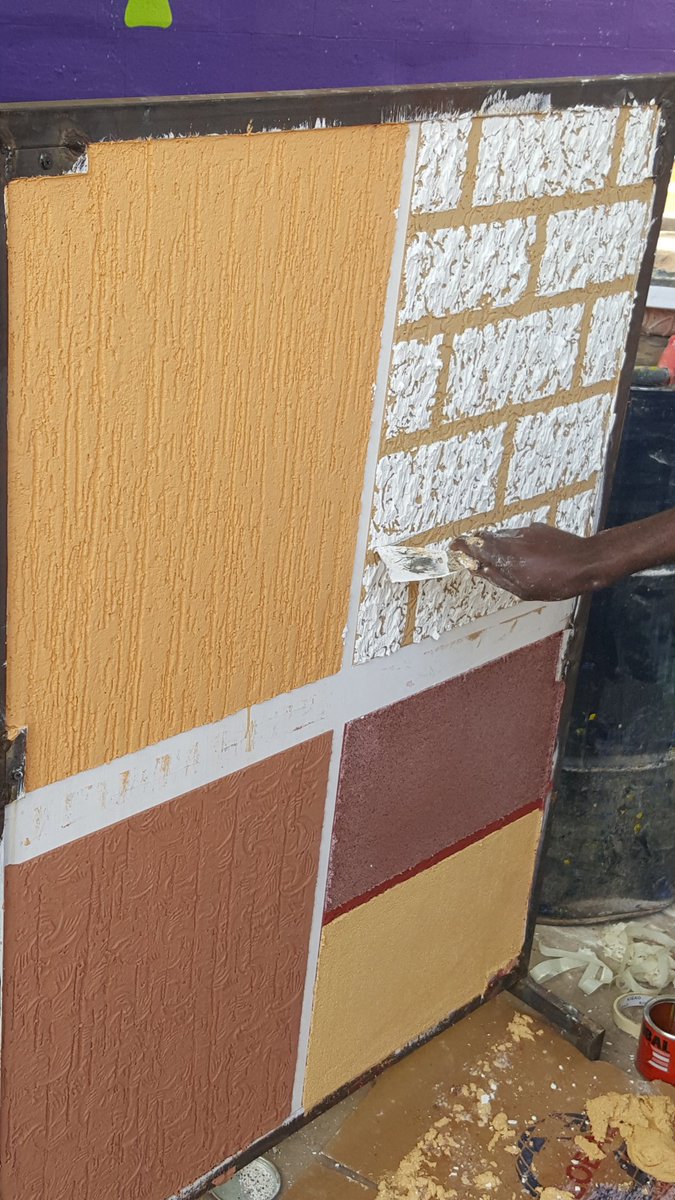 FaWaligo's tweet image. For pest painting call me on +256706069044 &amp;amp; WhatsApp