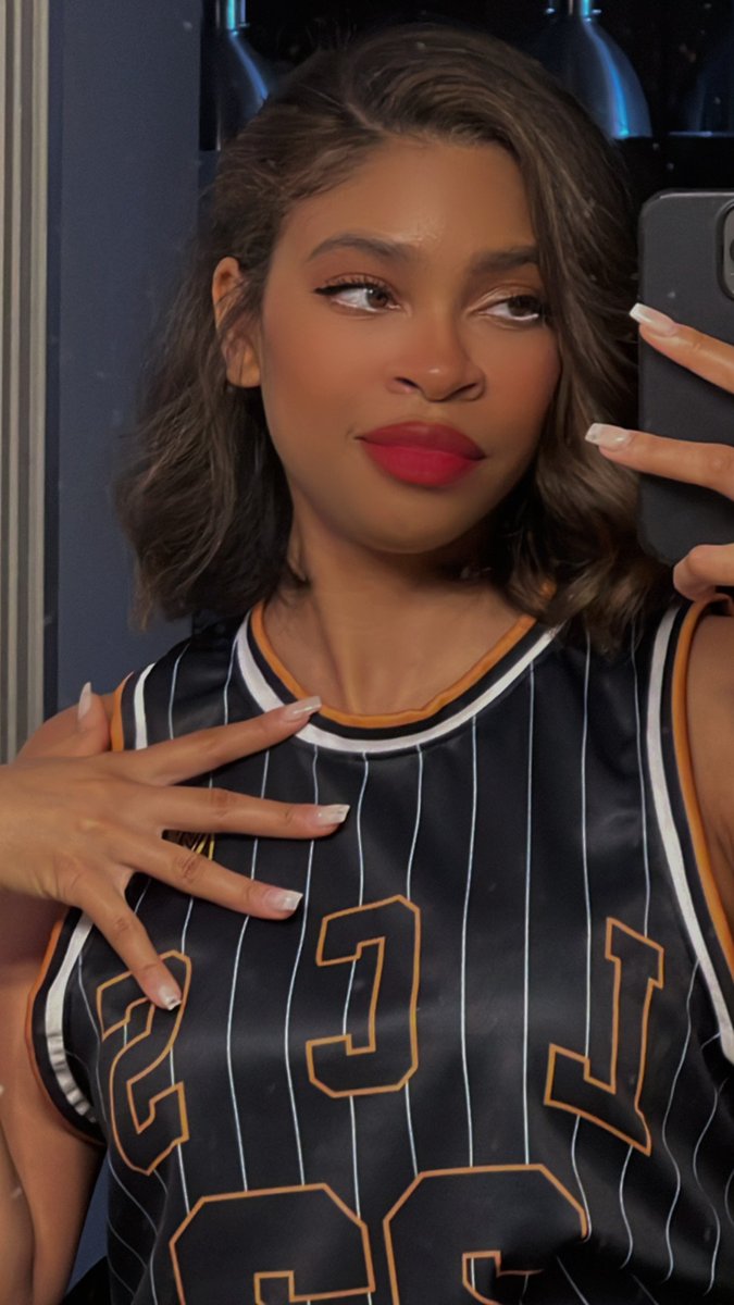 To celebrate DAY 2 of #LCS , lets do a skin giveaway :)

🍑Follow ME
🍑Comment which team you want to win today
🍑I'll give you TWO SKINS if you correctly guess the SCORE of game 1.

💤  Like + Retweet for extra entries

#LeagueOfLegends #LeaguePartner #PeeptheLCSDrip