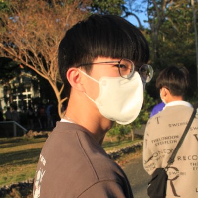#NewProfilePic (新個人資料照片)