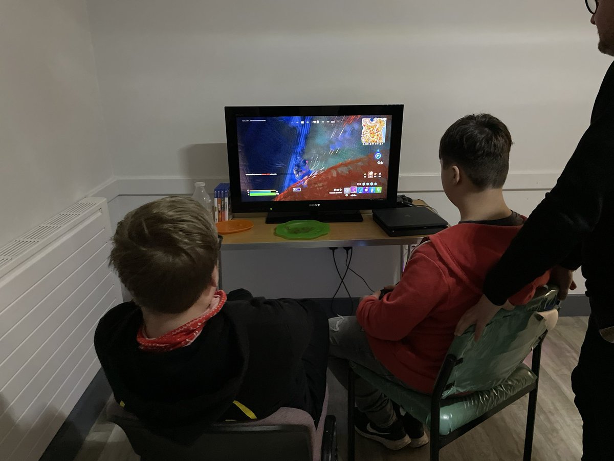 We are so proud of the Inspire change - Knaresborough project😊supported by <a href="/NorthYorksSport/">North Yorkshire Sport</a> 💙💚

The goal - To get people talking again. Holding a games night fundraiser and creating a buddy bench for <a href="/KSJ_Primary/">KnaresboroughCE</a> 💜🤩

#inspireyouth #socialaction #workingtogether #youthwork