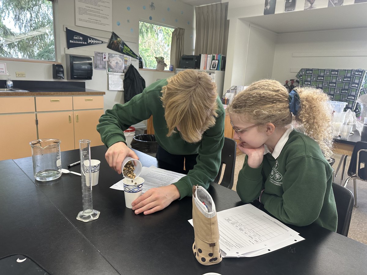 SMMeverett's tweet photo. 7th grade testing characteristics of different soil samples by measuring pore space and permeability. I don't know what this means but it sounds smart! https://t.co/2Pmtu6NG6K