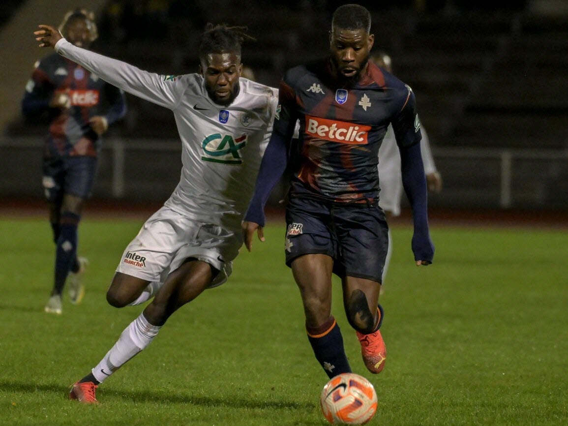 sports_rl's tweet photo. ⚽️ #FCMetz #VAFCM #Ligue2 « On a appris à jouer les uns pour les autres » : entretien avec Ismaël Traoré avant le déplacement du @FCMetz à Valenciennes ce samedi 👇 https://t.co/sV2k7QkNyu https://t.co/x6WAE0bKuT
