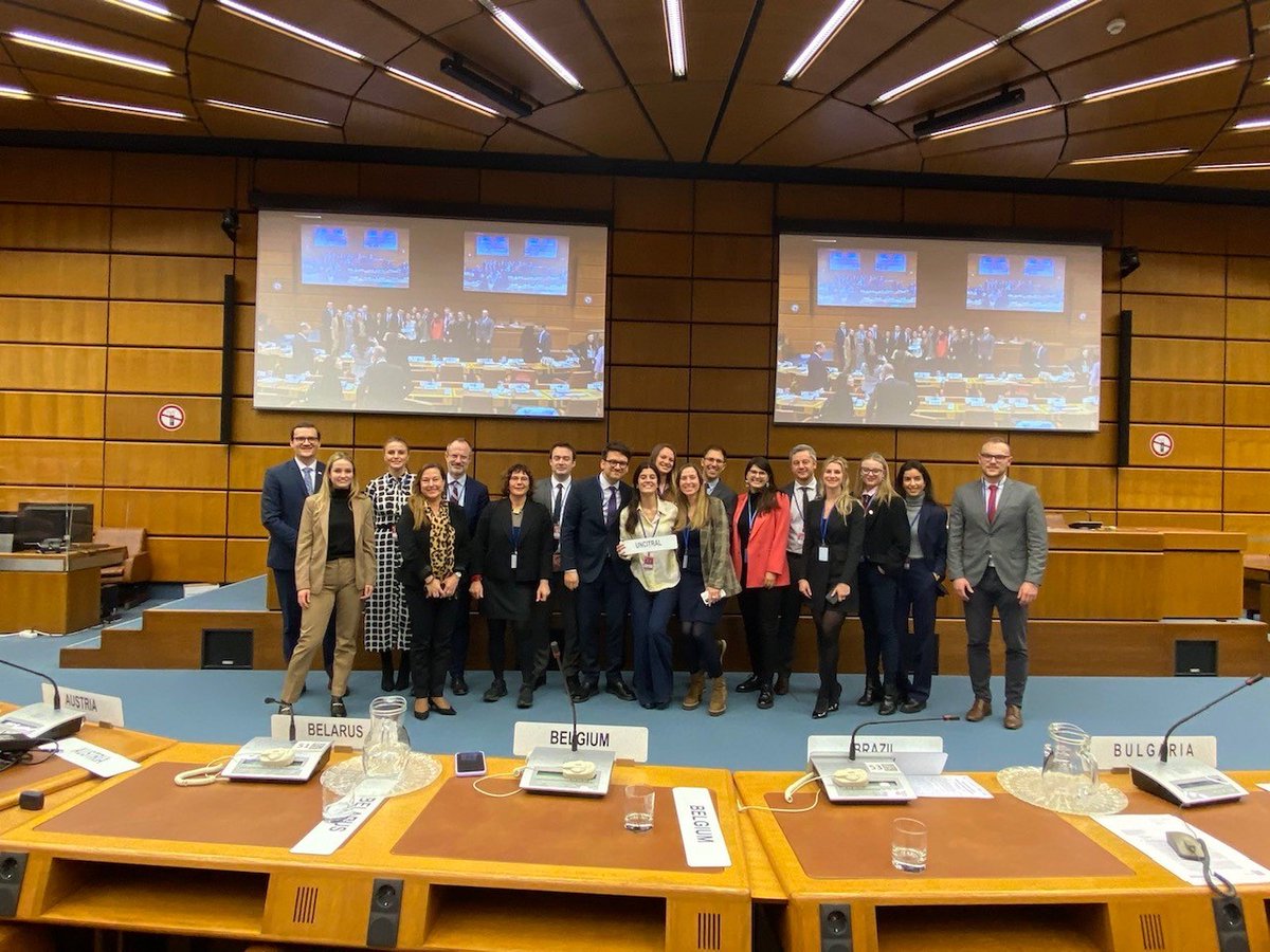 BrownColinM's tweet photo. Good progress on rules of the appeal mechanism which would form part of the #MultInvCourt. Great engagement in the room exploring the ideas put forward. Bit by bit, the #MultInvCourt is emerging. Thanks to the wonderful EU🇪🇺+MS team 2/2 https://t.co/eO4ox8uj98