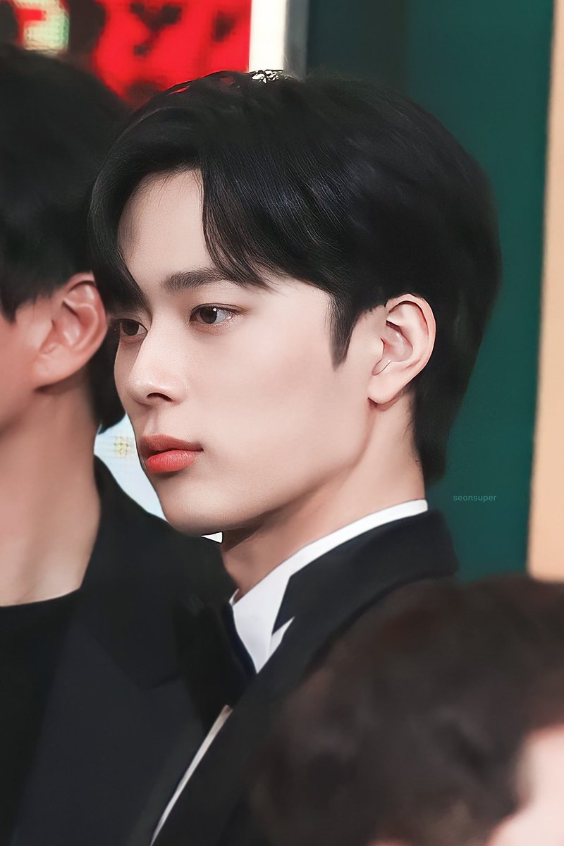 seonsuper tweet media
