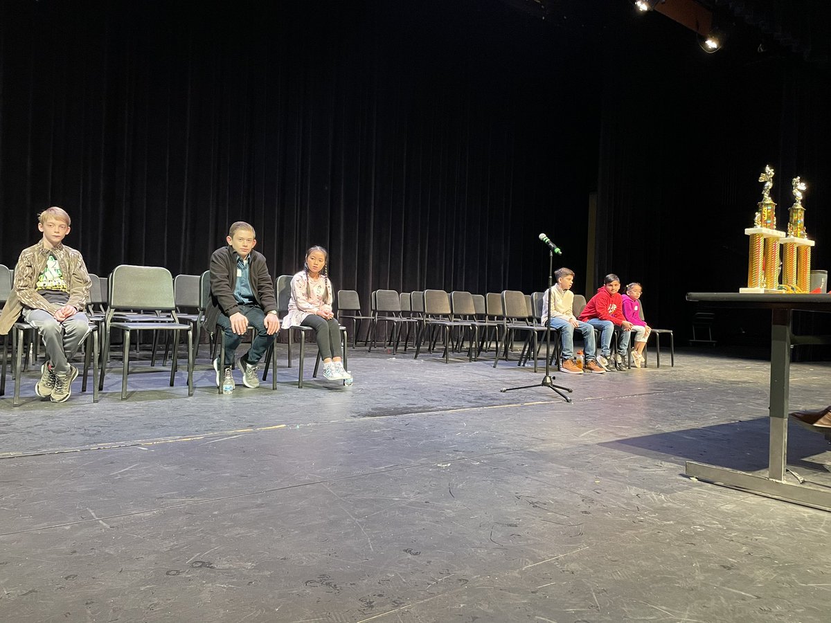 Round 6 of the Area 12 Spelling Bee!  These spellers are going strong!