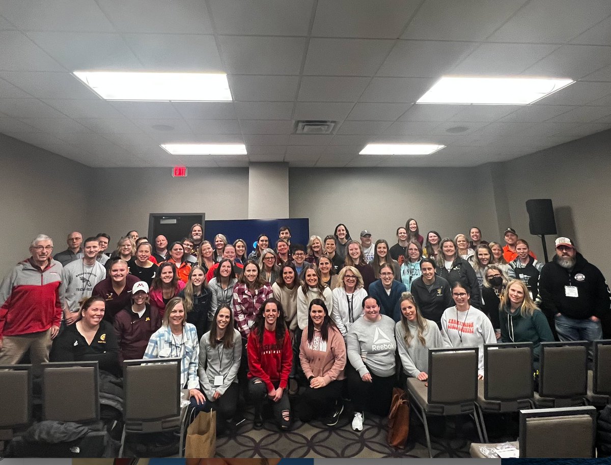 Minnesota T&F Coaches Association: first ever Women4Women Coaching symposiums held last night at the MN T&F Coaching clinic.