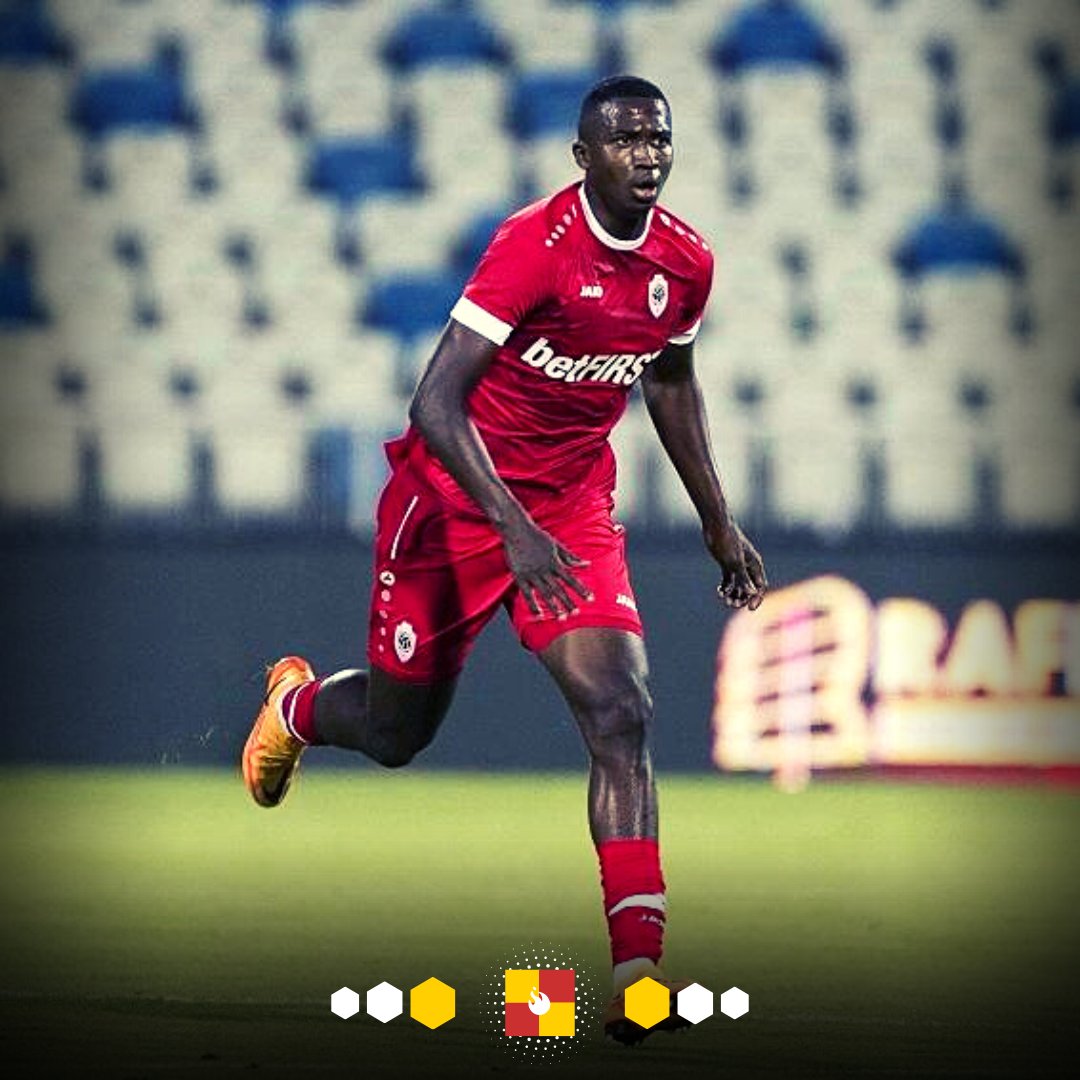 MrOFFSIDER's tweet photo. 💰 ≣ FICHAJES
El zaguero central ecuatoriano William Pacho dejará el Royal Antwerp belga al finalizar la temproada para sumarse al Eintracht Frankfurt. https://t.co/F0a6vUIlFP