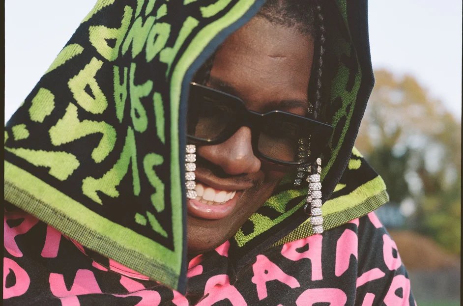 gothamhiphop's tweet image. Hip hop artists that successfully reinvented themselves with a new sound is one of my favorite genres