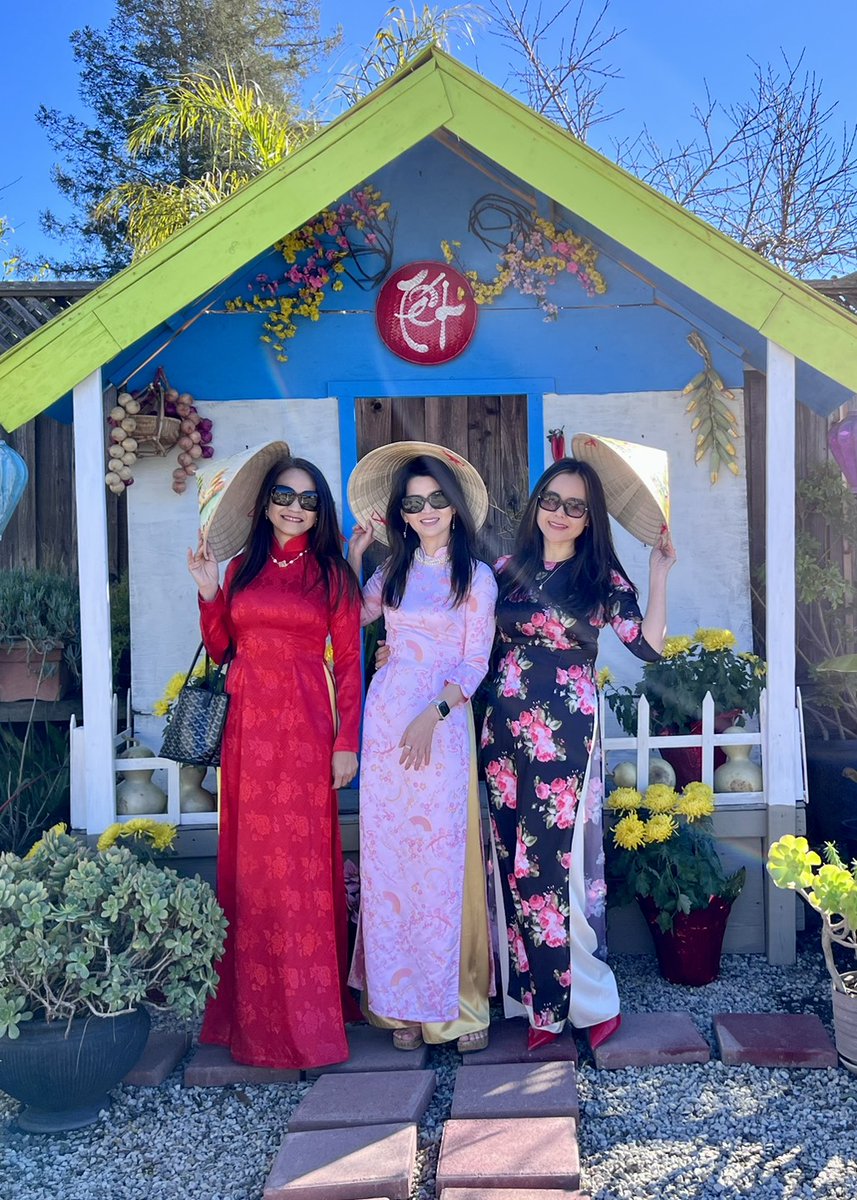 ModelN's tweet photo. [Fun Friday] From celebrating Lunar New Year, to visiting the Technology Hub (T-Hub) in Hyderabad, to team meetings and everything in between, our #ModelN'ers had a fun-filled week. Enjoy the weekend, team! 

#FunFriday #ModelNLife #NFactor #OneTeamOneDream https://t.co/Xl73EGUKPa