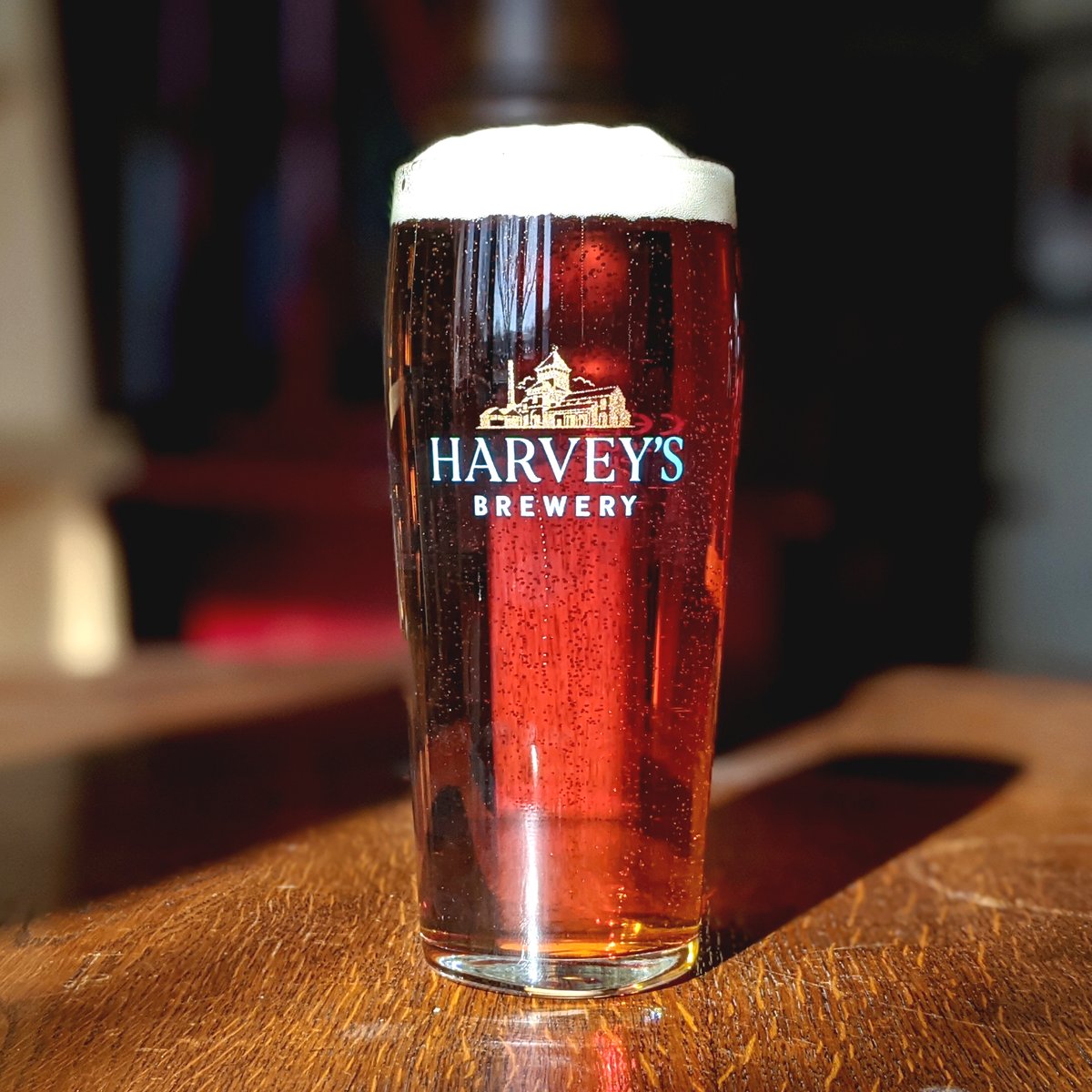 Time for a beer 🍻

#friday #pub #sussexbestbitter  #harveysbrewery