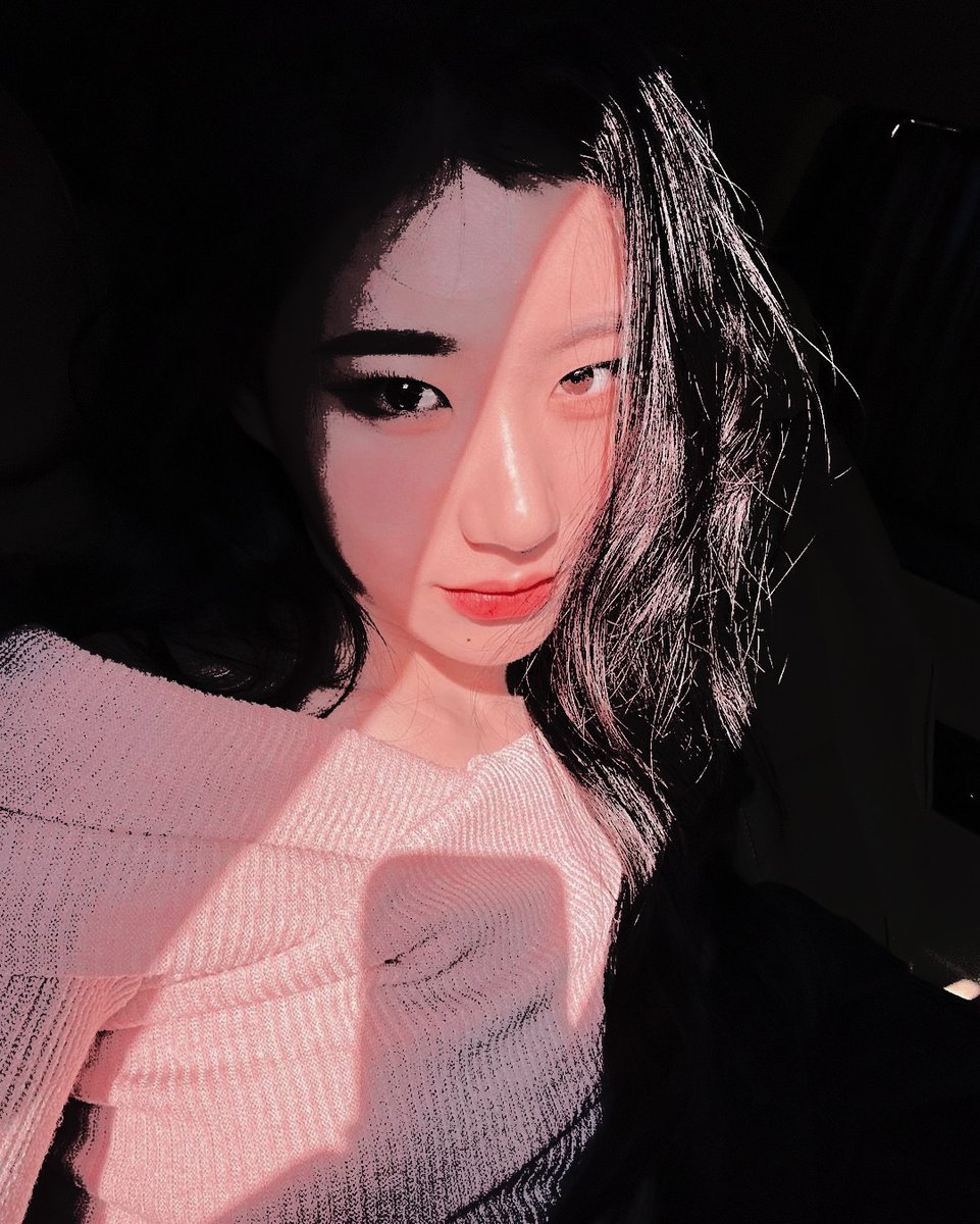 mivaei's tweet photo. ⠀
        මᥐɣvᥝᥱi͟͞⋆upᑯᥝtᥱ殺᛬ ile buluş
        acağız. 🥳 her zamanki  gibi
        havalı rryeong이 olup kalple
        rinizi tam on ikiden vuracağı
        m, bu yüzden...
⠀     ❪ ᑯᥝilɣ⁐lifᥱu𖦹nᥱᥕsઢᥕith🤍 ❫
  ⠀    ͞ cɦᥝᥱᥐ🎀ઠᥱnᑯinᩅᩛ✮luv᛫✰͜銬
⠀ https://t.co/m6C0c1PSeN