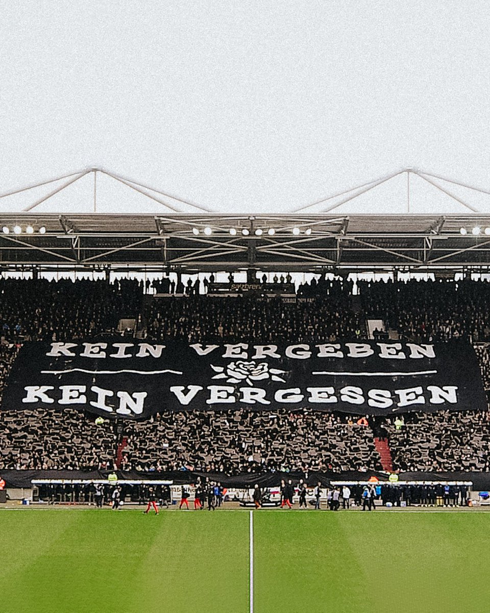 fcstpauli_EN's tweet photo. Auschwitz-Birkenau concentration camp was liberated 78 years ago today. FC St. Pauli commemorates the victims of the holocaust, all of whom were killed by the horrific and systematic crimes of the National Socialists.  

NEVER FORGIVE, NEVER FORGET

#fcsp #WeRemember https://t.co/NkQcZ1iV9D