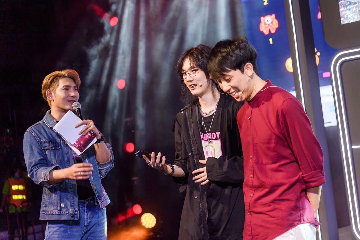 DoritosTH's tweet photo. ขอบคุณทุกคนที่มาสนุกกันในวันนี้นะครับบบ ❤️‍🔥 พรุ่งนี้ยังมีต่อออออ และฟิกเกอร์ HRK ยังไม่ออก!!!! มารอดูว่าใครจะได้ไป #DoritosxHRKss2 #DoritosxLaysMax https://t.co/F4U0Ic3F3Y