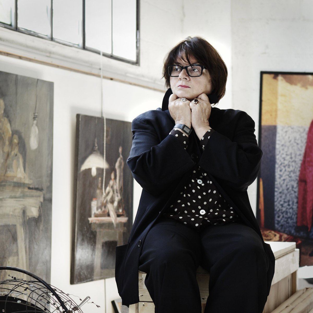 polkamagazine's tweet photo. [Actu] #FrançoiseHuguier a été officiellement élue au siège V de la section #photographie de l’Académie des beaux-arts.

La photographe de l’agence VU’ rejoint ses confrères #YannArthusBertrand, #JeanGaumy, #DominiqueIssermann et #SebastiãoSalgado.

https://t.co/xm014e7Ov0 https://t.co/A0IxGUguIK