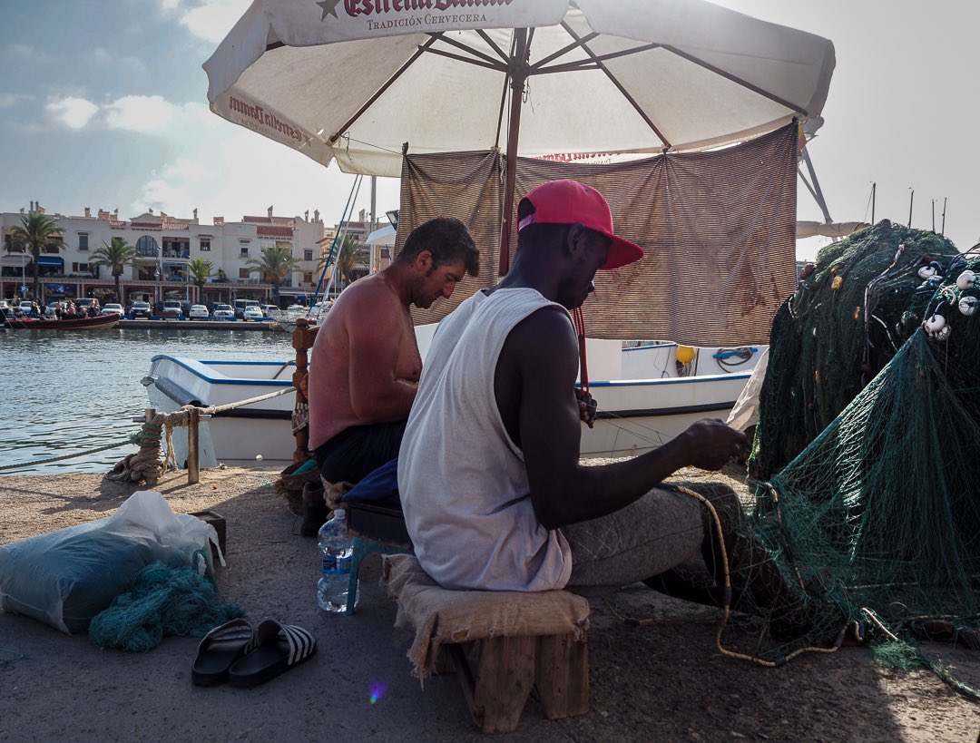 Seguimos con las proyecciones del documental que grabamos este verano, El Cabo Azul. El 2 de febrero en Fundación Mediterráneo en Cartagena, 18:30h (muy nueva en esto de Twitter, y mis 14 seguidores son de Barcelona, pero por si llega a más gente 🤗)