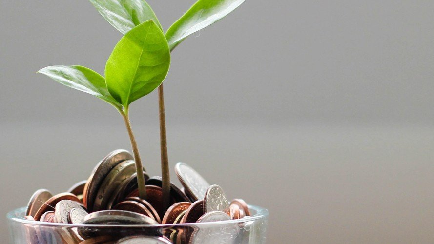 New grant funding in #Cornwall for local businesses or businesses operating in Cornwall. Grants on offer between £3-5k with 50% match funded. Working in Data &amp; Space or Clean Energy, Battery Metals, Agriculture or Tourism? 
Take a look. 👇
ciosgrowthhub.com