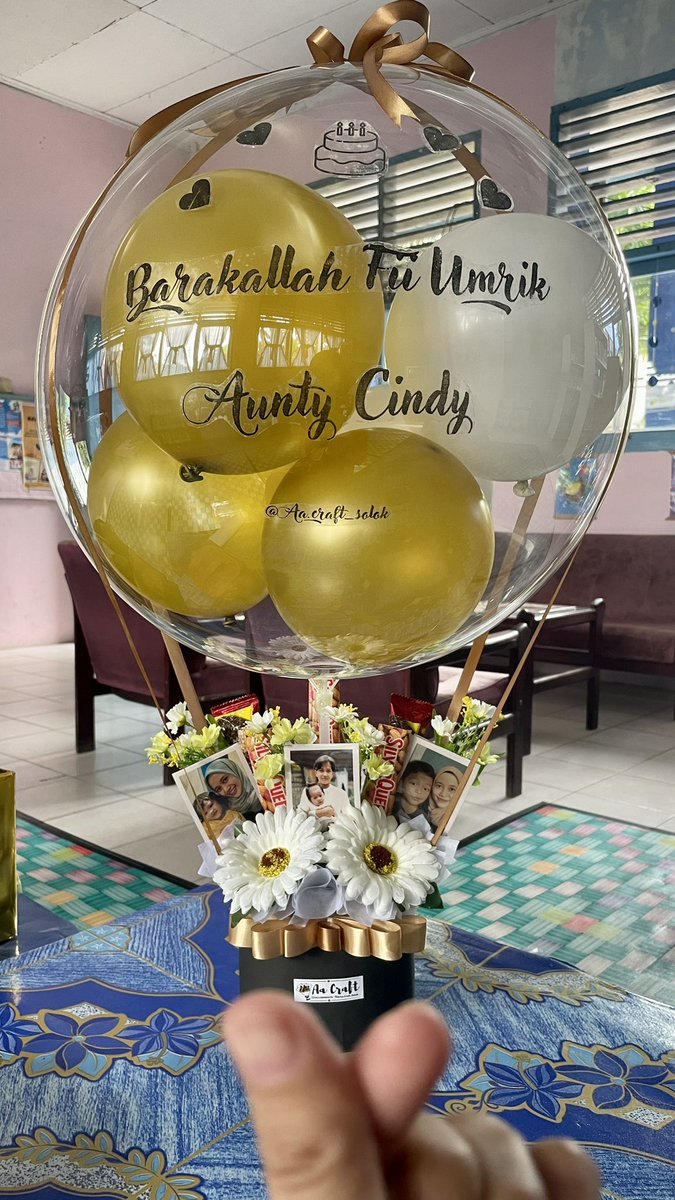 cindyamanda27's tweet photo. Sebelum hari ini berakhir mau pamer hadiah dari kakak ipar dulu hehe https://t.co/1BbqlMpQGE