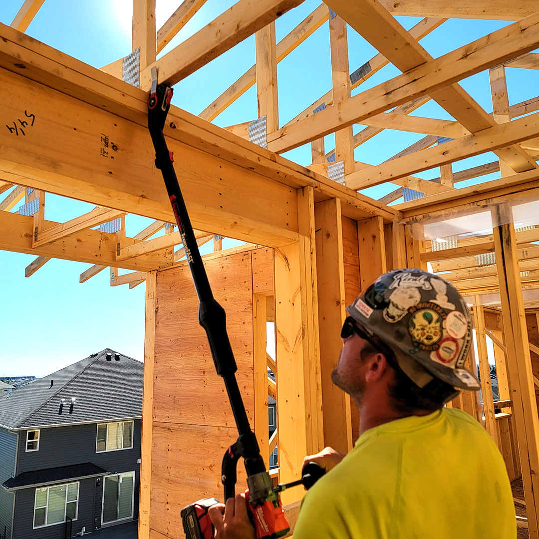 FastenMasterPro's tweet image. Check out our rep, Steve, showing Framerz Inc how FrameFAST can replace hurricane ties for increased speed and safety.

fastenmaster.com/products/frame…

#FastenMaster #PRODriven #FrameFast