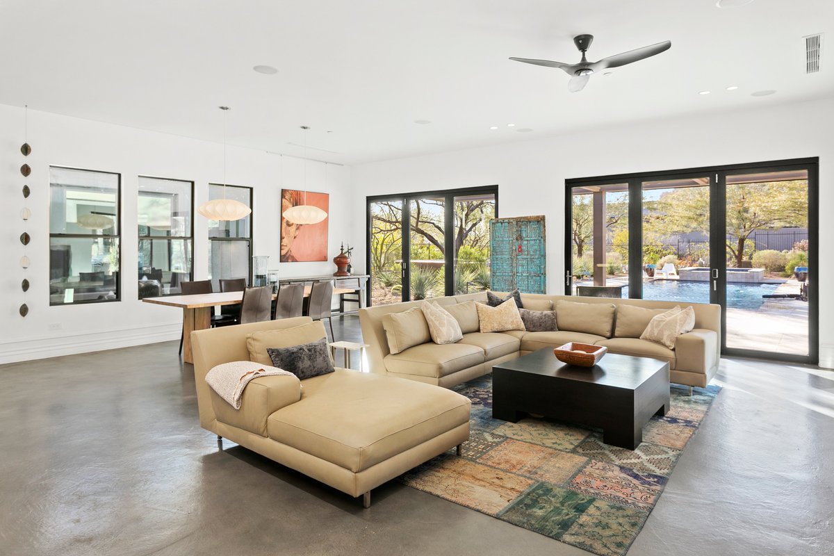 CoryMishkin's tweet photo. 💥💥Coming Soon 💥💥
This is your opportunity to own in the highly sought-after Boulder Mountain Estates. Spectacular, intimate views of both Troon Mountain and Tom's Thumb!
11734 E Buckskin Trl | Scottsdale 
4 Bed + Office + Guest House | 4.5 Bath | 4,399 Sq Ft
$2,999,000 https://t.co/gGJgbUysDC