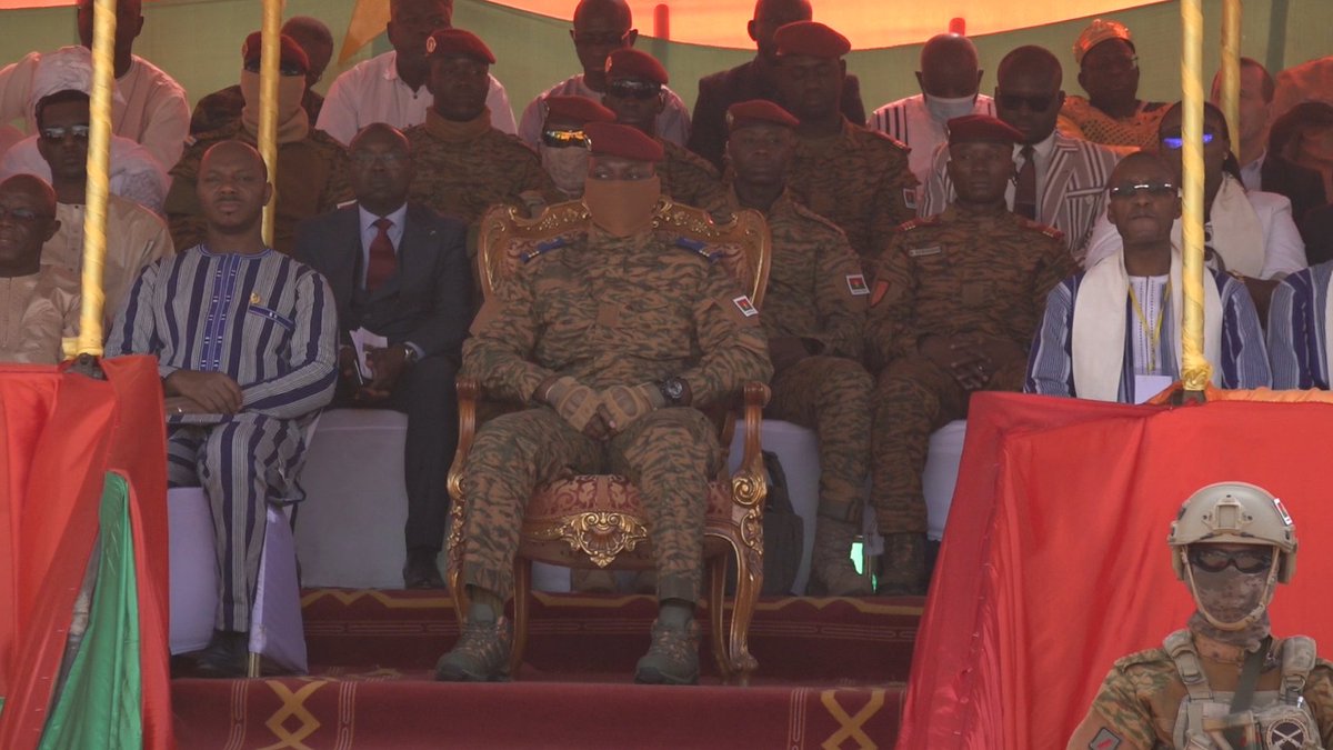 sigbf's tweet image. Le Président de la Transition, Chef de l’Etat, le Capitaine Ibrahim TRAORE a présidé le vendredi 27 janvier 2023 la cérémonie d’ouverture de la 16e édition du Salon international de l’artisanat de Ouagadougou (#SIAO).

Suivez 👇👇👇
youtu.be/0d_pI-RHVDk

#Com_Gouv_BF