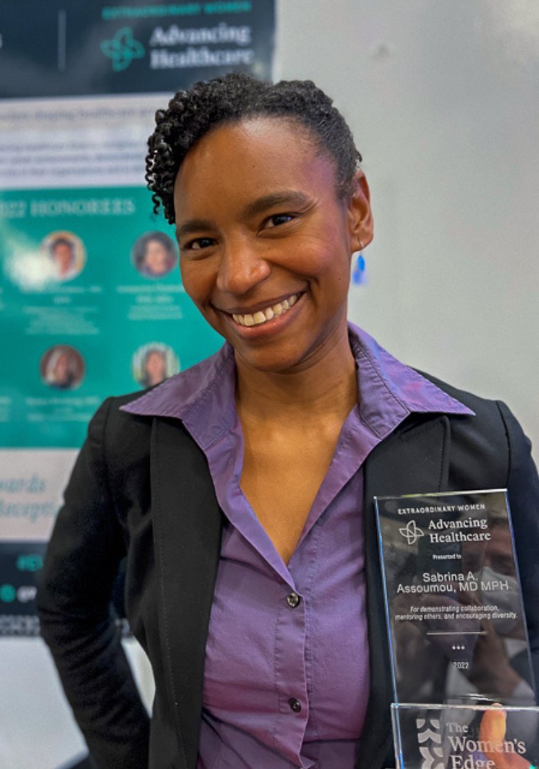 Providence/Boston CFAR (@provboscfar) on Twitter photo A huge congratulations to <a href="/assoumou_MD/">Sabrina A. Assoumou, MD MPH</a> for being recognized as one of ten Extraordinary Women Advancing Healthcare in Massachusetts and being named one of Boston Magazine's 2023 Top Doctors.
Read more about her achievements here: development.bmc.org/why-give/stori… A huge congratulations to <a href="/assoumou_MD/">Sabrina A. Assoumou, MD MPH</a> for being recognized as one of ten Extraordinary Women Advancing Healthcare in Massachusetts and being named one of Boston Magazine's 2023 Top Doctors.
Read more about her achievements here: development.bmc.org/why-give/stori…