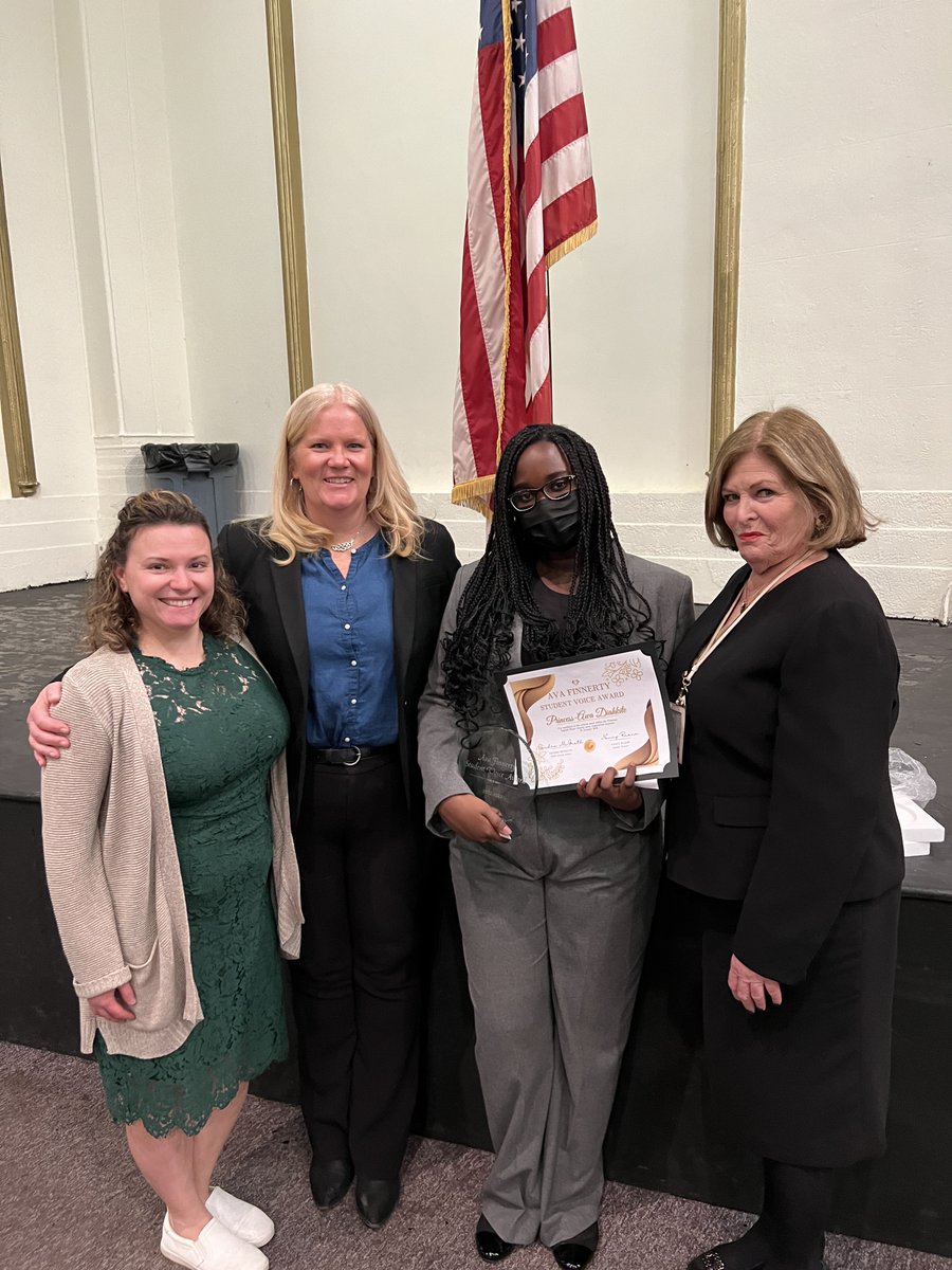 BPSLanguageArts's tweet photo. Congratulations to Princess-Awa Diakhite, recipient of the 2023 Ava Finnerty Student Voice Award. The award is given to a student whose essay embodies what it means to be a National English Honor Society member and was presented at the Induction Ceremony on Jan. 25th. @BayonneBOE https://t.co/EUtRU1bHka