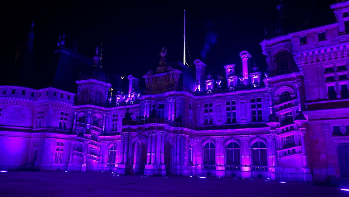 Waddesdon lit up purple to mark #HolocaustMemorialDay and remember those murdered for who they were. Today and every day, we stand with <a href="/HMD_UK/">Holocaust Memorial Day Trust</a> against prejudice and hate in the world.

Join us in lighting a candle to #LightTheDarkness #HMD2023