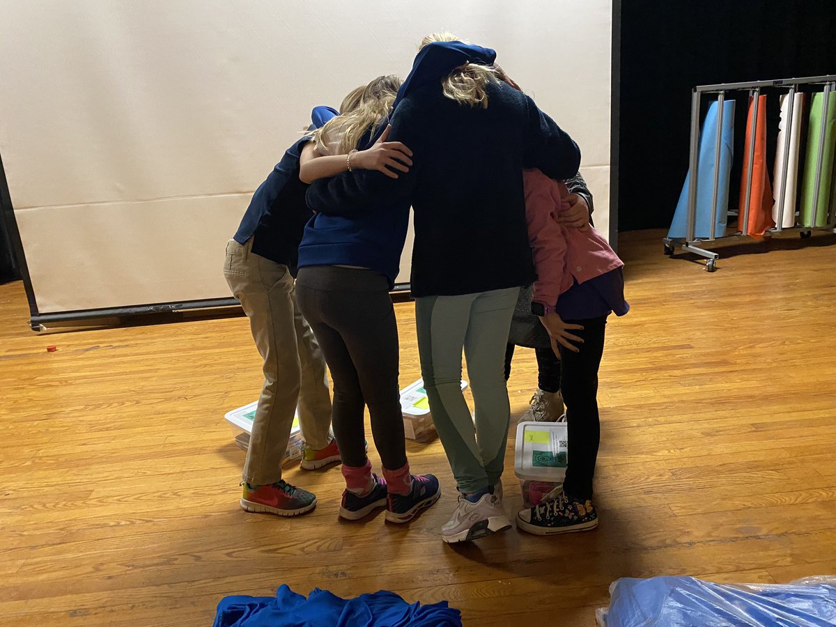 vanessa_315's tweet photo. PersonalizeDISD: RT @ms_pyp: One last run through before tomorrow’s pitch! The girls are ready and excited for this opportunity. Come join us at the Big Ideas Festival at Conrad at 10 AM for all the fun! @PersonalizeDISD @KramerDISD #pitchforgood https://t.co/t33ljjxpM1