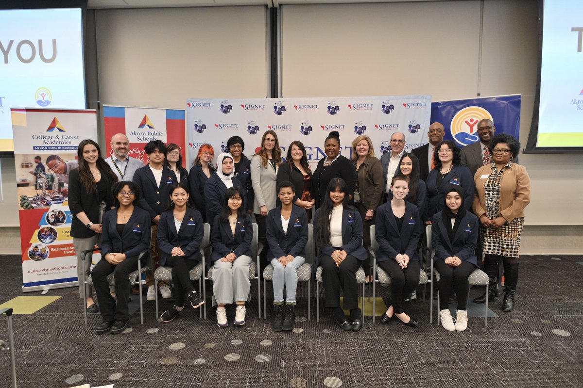 akronschools's tweet photo. A Gem of a Partnership
APS, College &amp; Career Academies, and Signet join in experiential learning. @CCAofAkron @SignetJewelers 
@uwsummitmedina 
https://t.co/we0Pwy98qW #StrongerTogetherAPS https://t.co/FVMWpaZrzZ