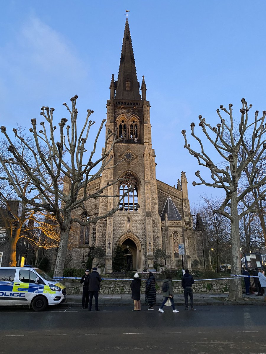 dazkk's tweet photo. @w9maidavale Terrible event - such a beautiful church.  Despite the fire, the clock is only running about 5-mins fast!! https://t.co/E03NmvpSQD