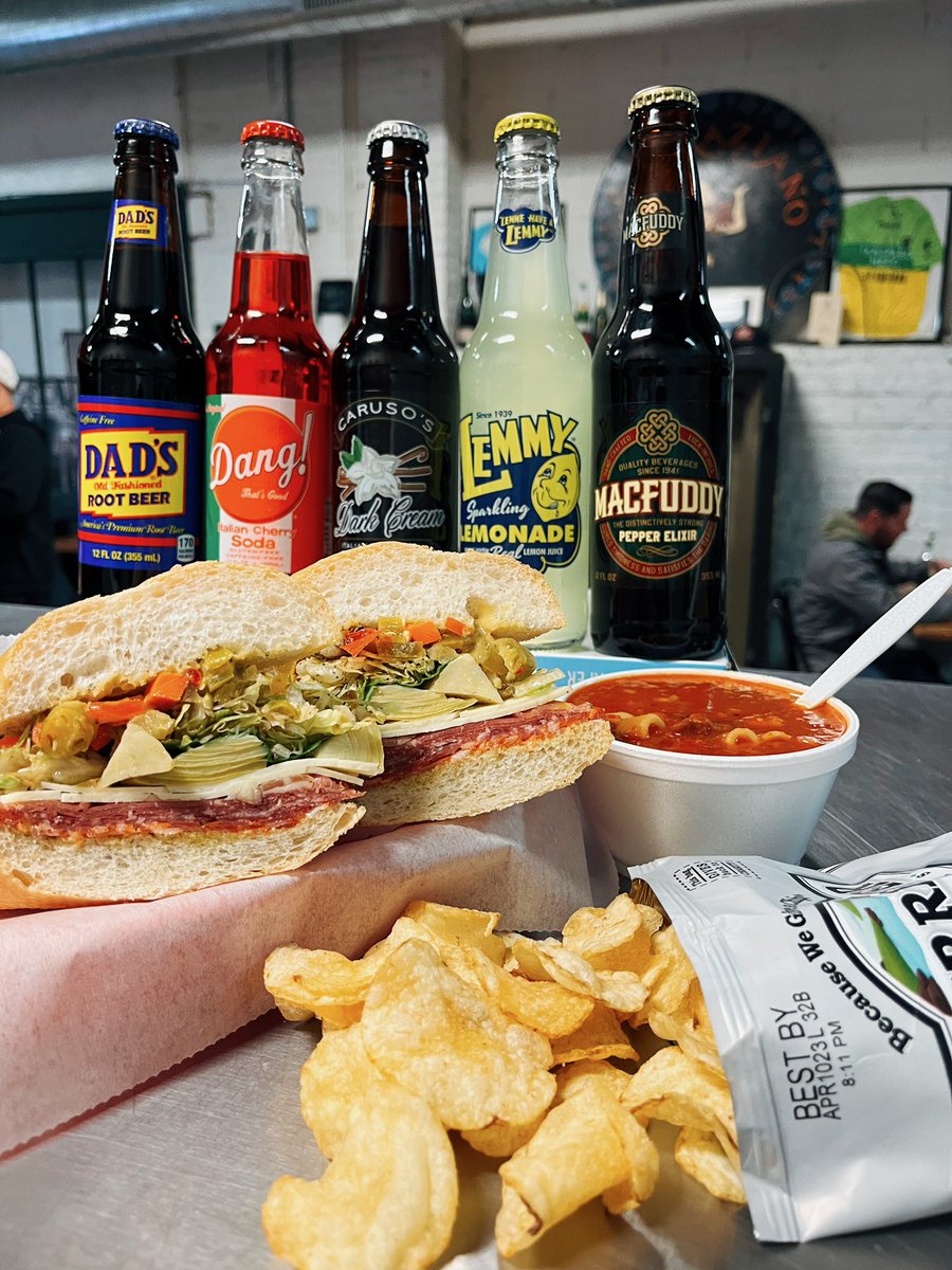 JPGraziano's tweet photo. I mean…if we are gonna Friday, let’s Friday!! Minestrone Soup and all your JPG Favorites waiting for you on the corner of Randolph &amp; Peoria. Delivery to your Door at https://t.co/nPcH4cG8le 
Enjoy! https://t.co/Kkh9FY3MkT
