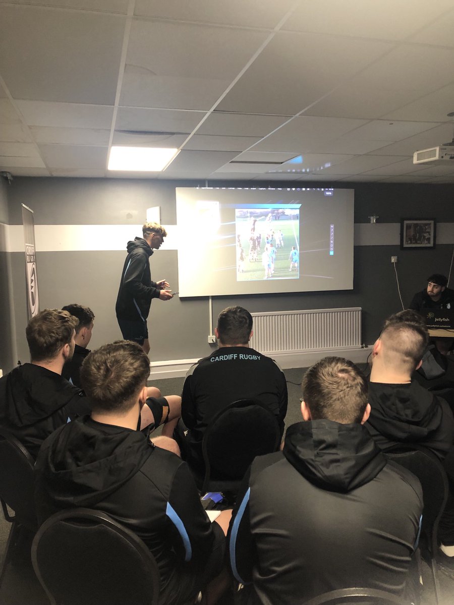 Cardiff_Pathway's tweet photo. Preparation for Sunday going well for 18’s boys with some great info from players and coaches alike https://t.co/qXtCqYYf0x