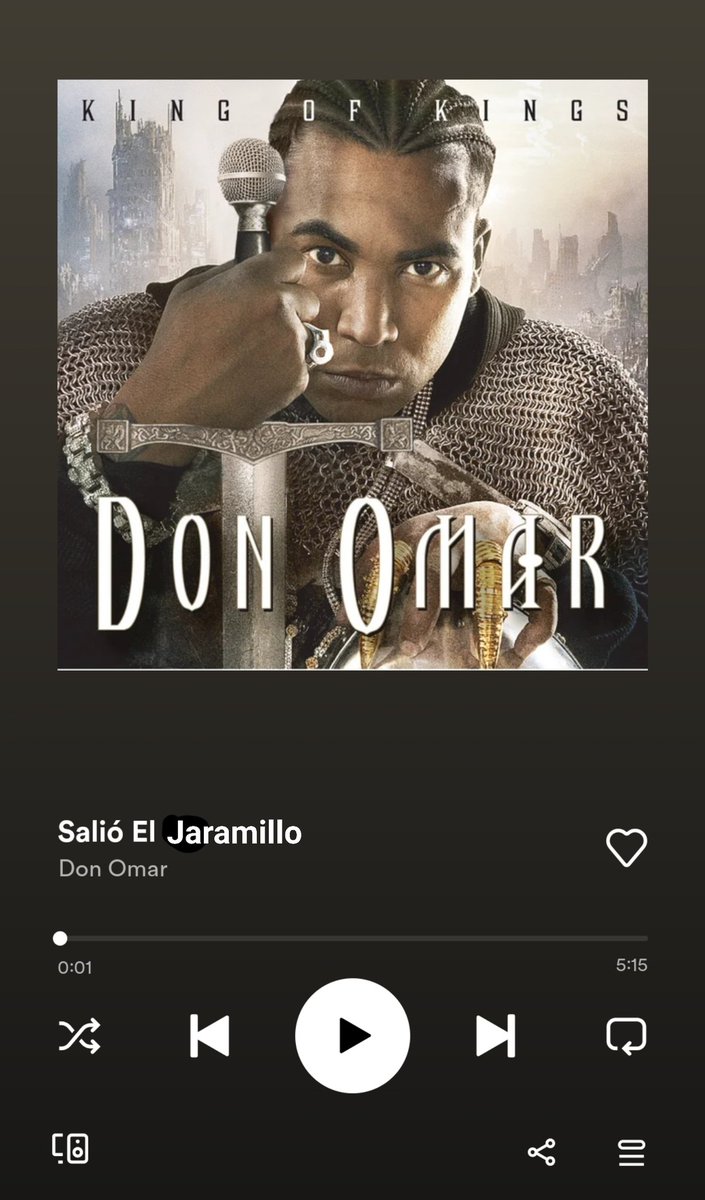 DonPerversit0's tweet photo. Los paisas escuchando Don Omar 😎 https://t.co/FYYKjl1r0W