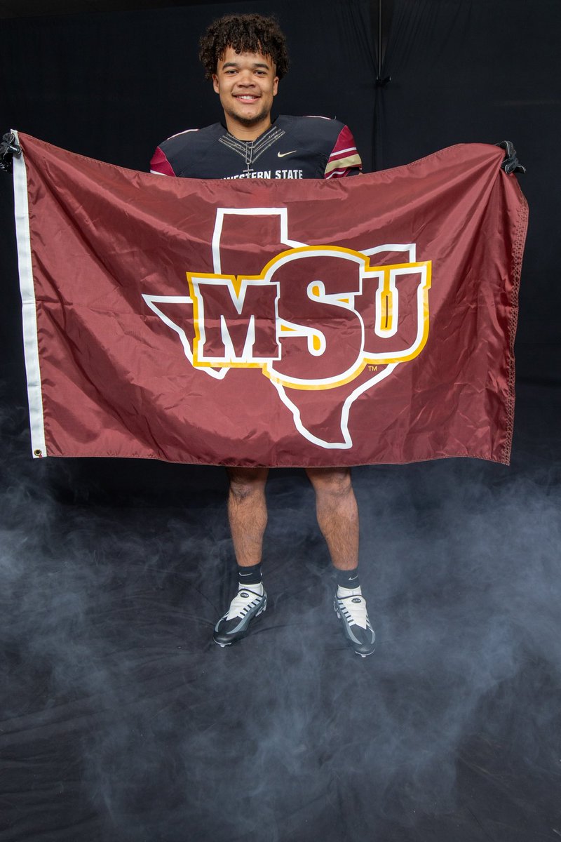 100% COMMITTED!!! #GoMustangs <a href="/MSUTexasFB/">Midwestern State Football</a>