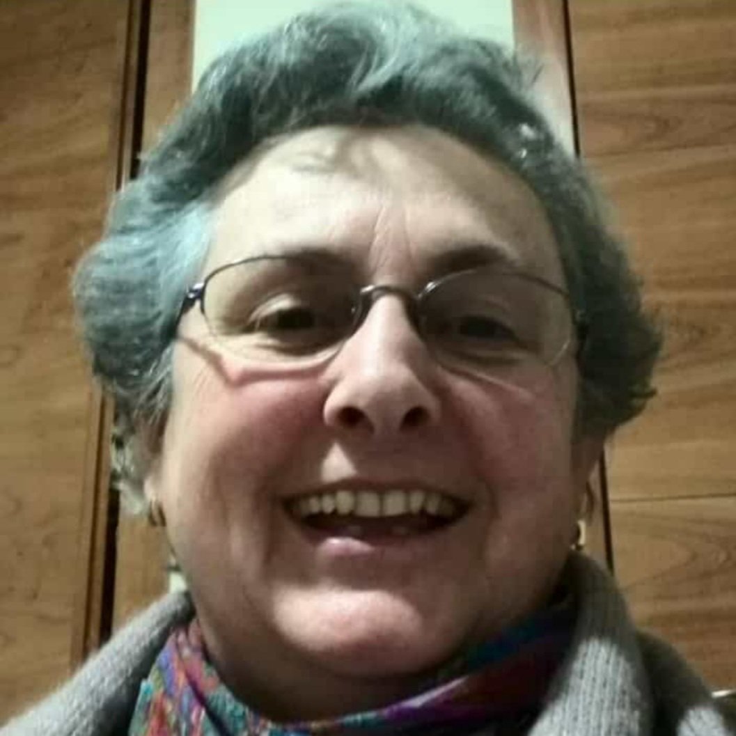 divinomaestroma's tweet photo. Os comunicamos el fallecimiento de la hermana Iluminada, que compartió con nosotros tantos años de docencia, entrega y dedicación. 
Hoy descansas junto al Padre y desde allí podrás contemplar todo lo bueno que has sembrado entre nosotros.
Te echaremos de menos.
DEP🙏🏼 https://t.co/y4k3yl2yA1