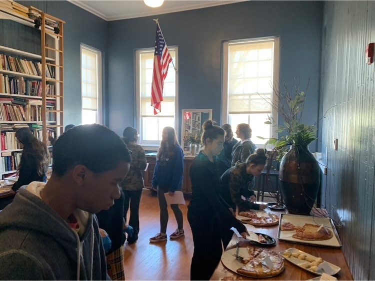 CCTC_CCPS's tweet photo. Chef Ogden’s new students assisted local food service directors from across the shore in sampling possible menu options for school meals!  Talk about perks of a program!

#CCTCGrows https://t.co/yEjjQnoUEd