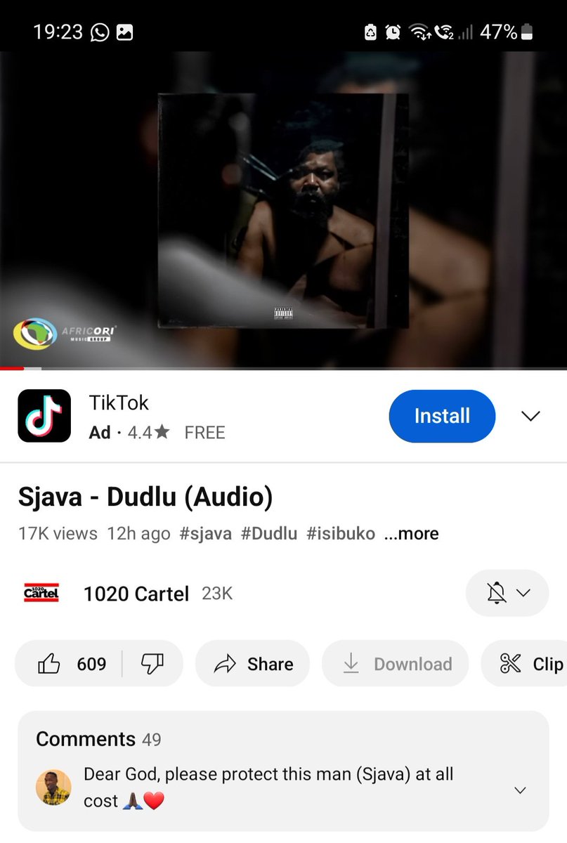 craze_gemini's tweet photo. From your lips to Gods ears abuti 1st comment and Amen...my FAVOURITE!!!!!!...ahh smitten!!..ba sokodisa mara kea ba rata lol @Sjava_atm @1020cartel #Dudlu #Isibuko mu cheeks are aching frm smilling lol https://t.co/zvHBKlHiS2