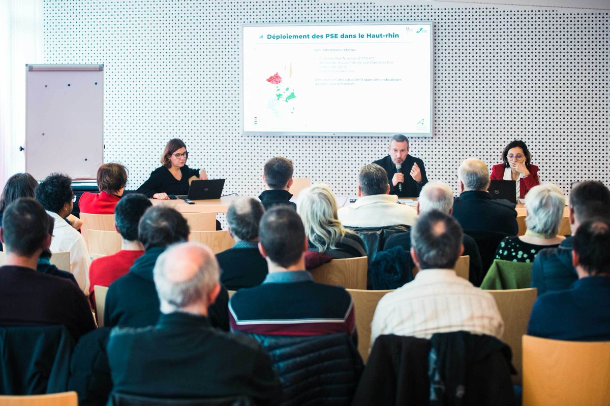 MulhouseAgglo's tweet image. m2A s'engage dans une #agriculturedurable avec la mise en place de Paiements pour Services Environnementaux valorisant des pratiques respectueuses des ressources en eau, de la biodiversité et des paysages.
35 agriculteurs se sont engagés aujourd'hui.

#SoyonsFood #PlanClimat