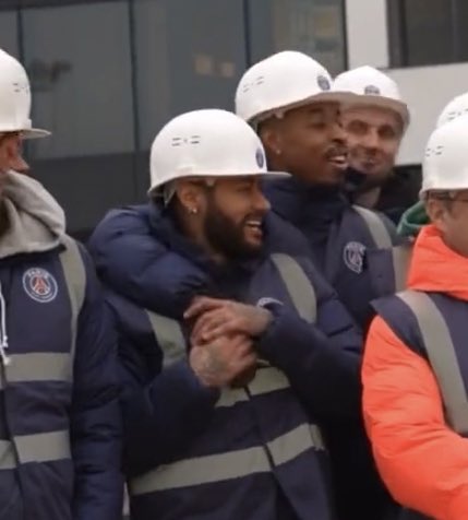 MoussB🇫🇮 tweet media