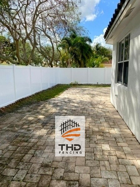 THDFenceCity's tweet photo. 🛠️Another Job Completed! Full Privacy Vinyl with Gate, Call Today For Your Free Estimate 🛠️
.
.
.
.
.
Call Today
☎️1-833-HD-FENCE☎️
#fencing #pvc #homeimprovement #hd #fence #wood #aluminum #pvc #pvcinstallation https://t.co/xZvVgcDFb5