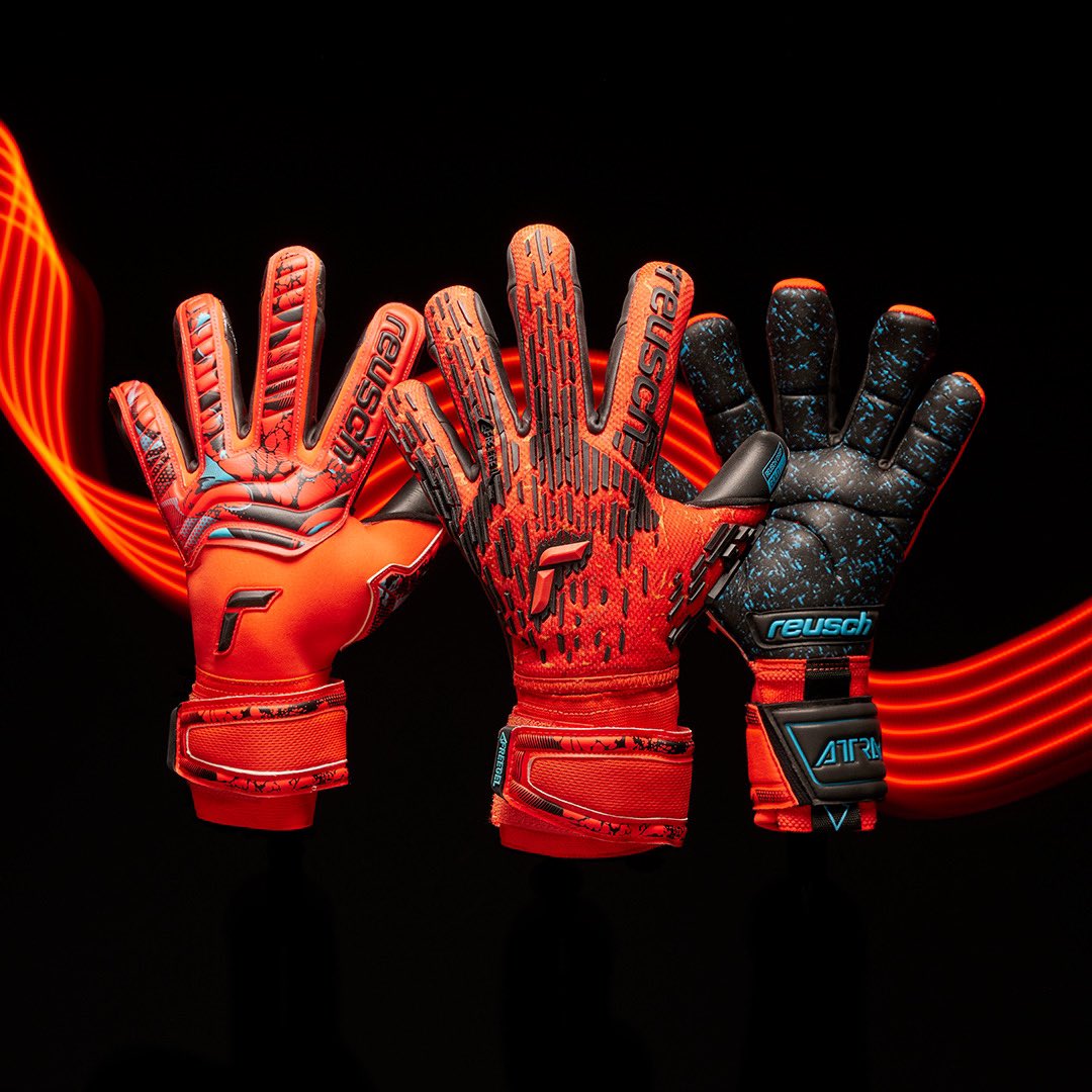 ProD_Keepers's tweet photo. Itโs Electric ๐ดโก๏ธ
Check out the latest launch from Reusch, the Attrakt Electric Red collection is available for pre order now ๐๐
#pdkeepers #reusch #electricred https://t.co/ERldc4HOoX
