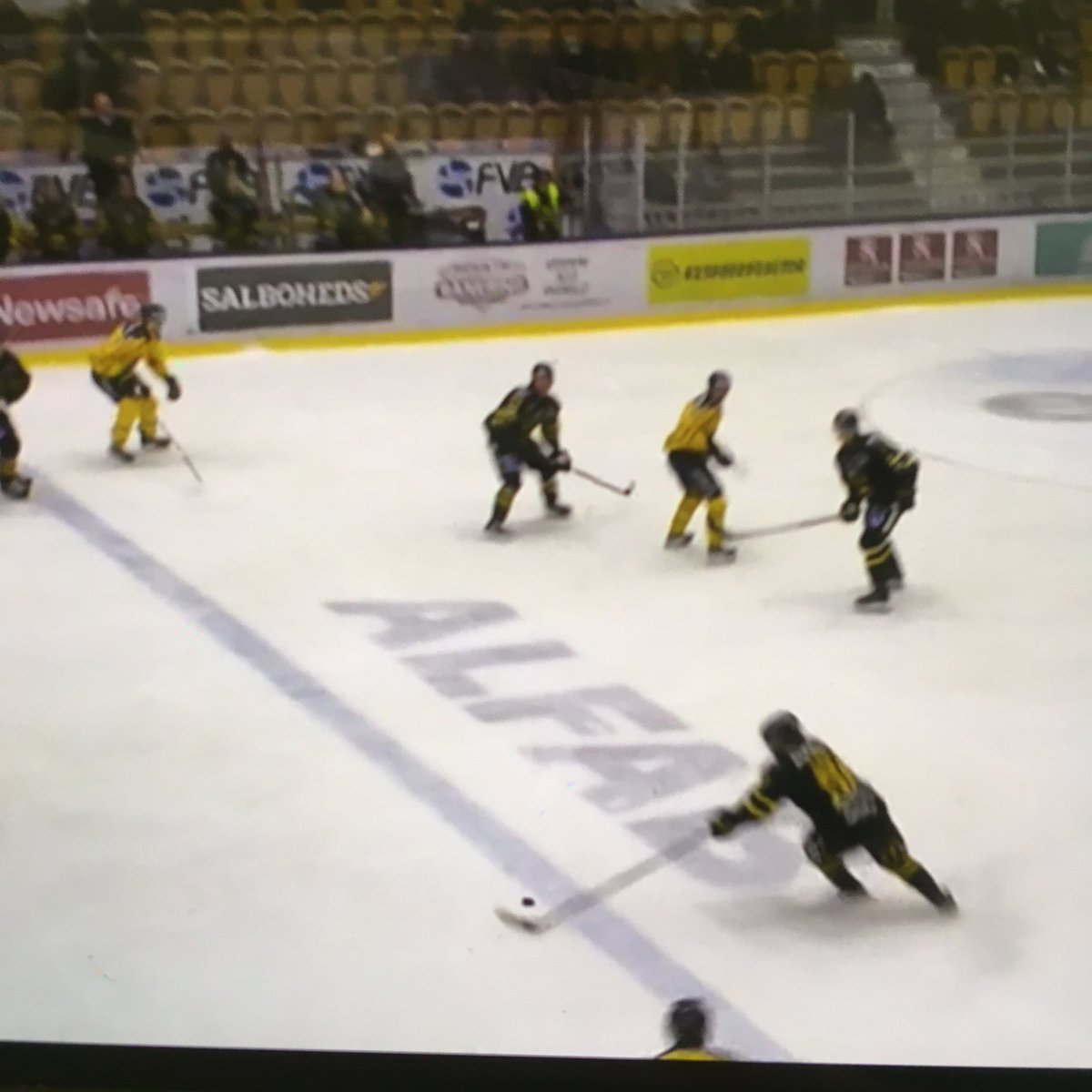 Philip Sunell (@philipsunell) on Twitter photo 