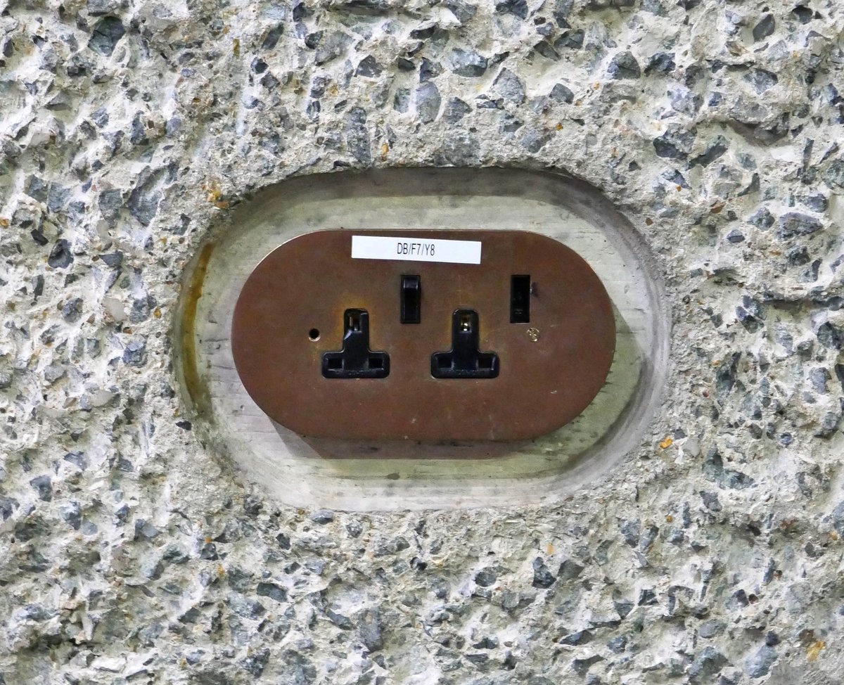presentcorrect's tweet photo. Barbican switches &amp; vents. 
https://t.co/yxOTtPhbkx
Full series at the link. https://t.co/MP6MTgSOto