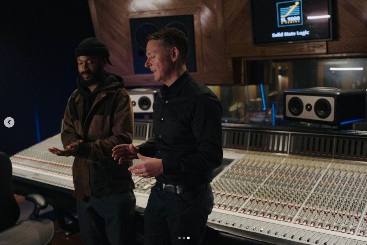MikeEstramonte's tweet photo. We have something very special on the way.
Great hanging with you the other day, @lute_west9 #Charlotte https://t.co/9zcjPrRhwi